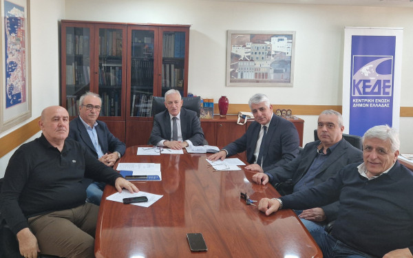 ΚΕΔΕ: Συνάντηση του Λ. Κυρίζογλου με τον προεδρείο της ΠΟΠ - ΟΤΑ