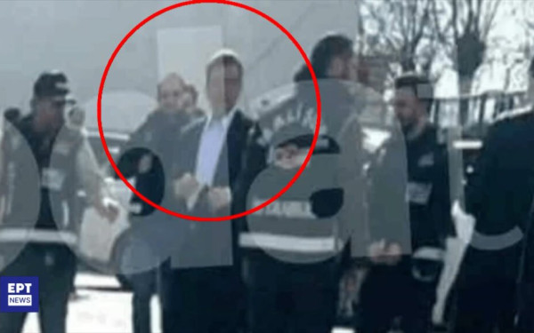 Εκρέμ Ιμάμογλου: Η πρώτη του φωτογραφία ως φυλακισμένος - Ποιο ήταν το πρώτο του δείπνο στη φυλακή