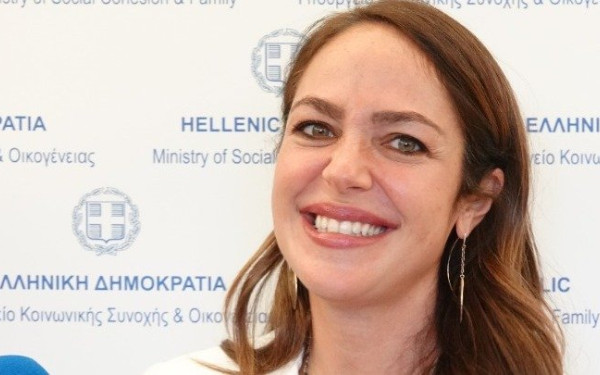 Δόμνα Μιχαηλίδου: Επανεκκίνηση του Εθνικού Συμβουλίου Αναδοχής και Υιοθεσίας