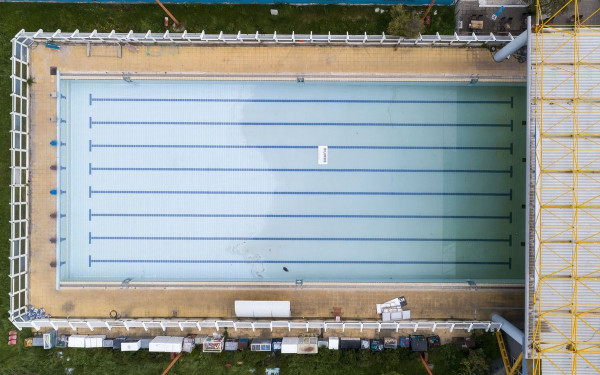 Στο… νερό οι εξαγγελίες για το κολυμβητήριο Παύλου Μελά