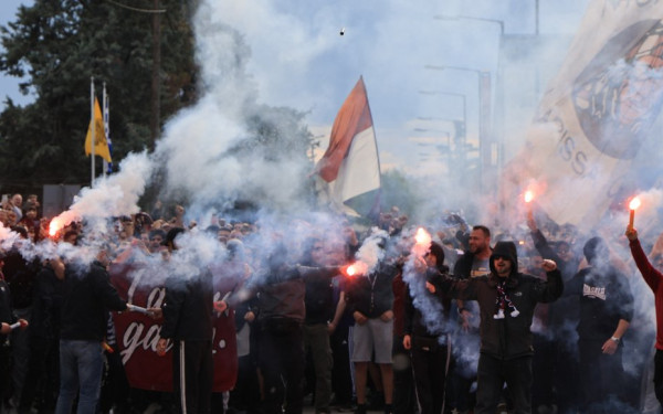 Super League 2: Υποδοχή ηρώων στους ποδοσφαιριστές της ΑΕΛ στη Λάρισα