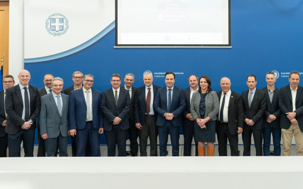 Υπουργείο Ψηφιακής Διακυβέρνησης: Ξεκινά η υλοποίηση του AI Factory «Pharos»