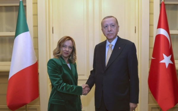 Ιταλία: Τηλεφωνική επικοινωνία Μελόνι - Ερντογάν για το ουκρανικό