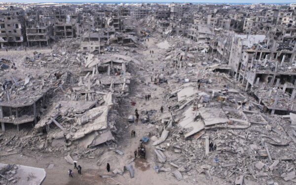 Γάζα: Νεκροί βρέθηκαν 25 άνθρωποι σε σκηνές εκτοπισμένων από ισραηλινά πυρά