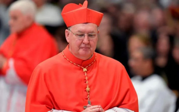 Κέβιν Φάρελ: Ποιος είναι ο camerlengo που ηγείται προσωρινά του Βατικανού (βίντεο)