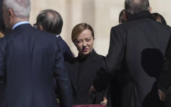 Η Μελόνι αναμένει «ξεκάθαρη δέσμευση» από τη Μόσχα για ειρήνη στην Ουκρανία