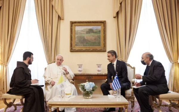 Ο Κυριάκος Μητσοτάκης θα παραστεί στην κηδεία του Πάπα Φραγκίσκου