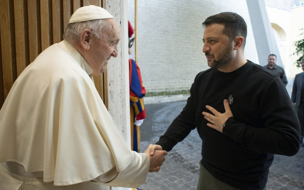 Πάπας Φραγκίσκος: Ο Βολοντίμιρ Ζελένσκι τιμά τον πάπα που προσευχήθηκε για την ειρήνη στην Ουκρανία