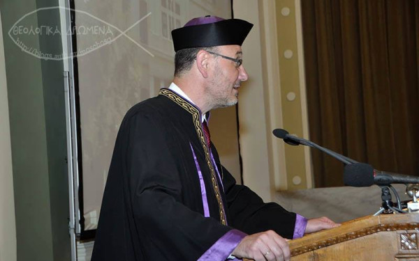 ΑΠΘ: Σοκ από τον ξαφνικό θάνατο του καθηγητή της Θεολογικής Σχολής Χρυσόστομου Σταμούλη