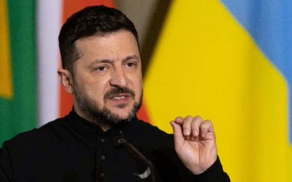 «Η Κριμαία ανήκει στην Ουκρανία», δηλώνει ο Ζελένσκι