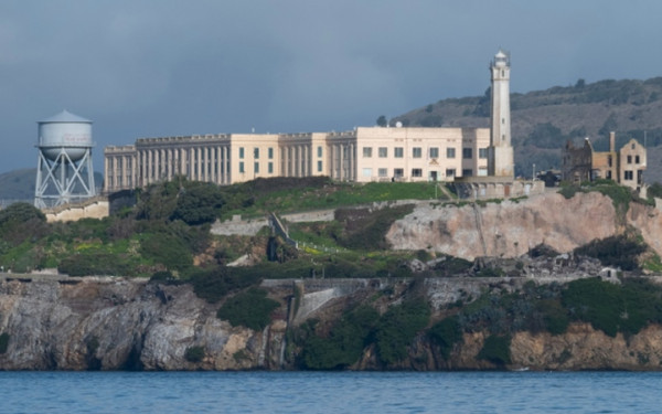 ΗΠΑ: Ο Τραμπ ανοίγει ξανά τη φυλακή του Αλκατράζ για τους επικίνδυνους κακοποιούς