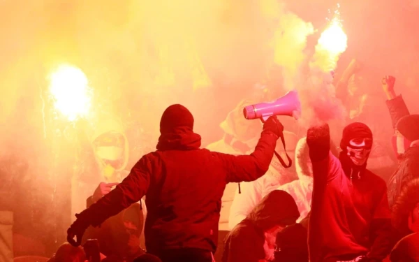 Κροατία: Άγριο ξύλο και μαζικές συλλήψεις πριν το ντέρμπι Χάιντουκ - Ντιναμό Ζάγκρεμπ (βίντεο)