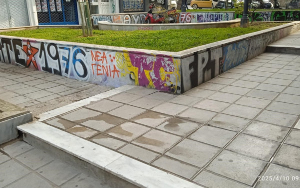 Θεσσαλονίκη: Τα χιλιοβανδαλισμένα μνημεία και οι πολίτες που αποκαθιστούν τις ζημιές