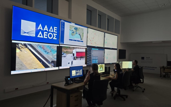 ΑΑΔΕ: Τι σημαίνει για τις αρμοδιότητές της η απορρόφηση του ΣΔΟΕ και του ΟΠΕΚΕΠΕ