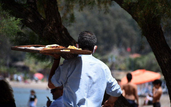 Καθαρά Δευτέρα: Πώς αμείβεται η εργασία