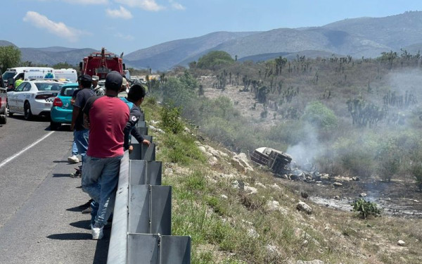 Μεξικό: Τουλάχιστον 21 νεκροί σε τροχαίο - Βυτιοφόρο συγκρούστηκε με λεωφορείο και φορτηγό (βίντεο)