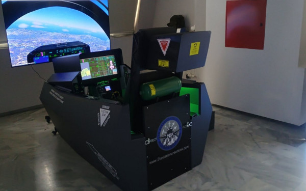 Πτήση με F-35 στην Κρήτη: Έλληνας κατασκεύασε εντυπωσιακό προσομοιωτή στο Ηράκλειο