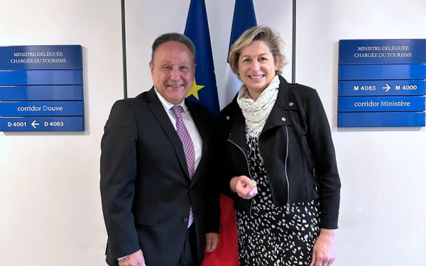 Παρίσι: Συνάντηση Στέλιου Αγγελούδη με την Υφυπουργό Τουρισμού της Γαλλίας