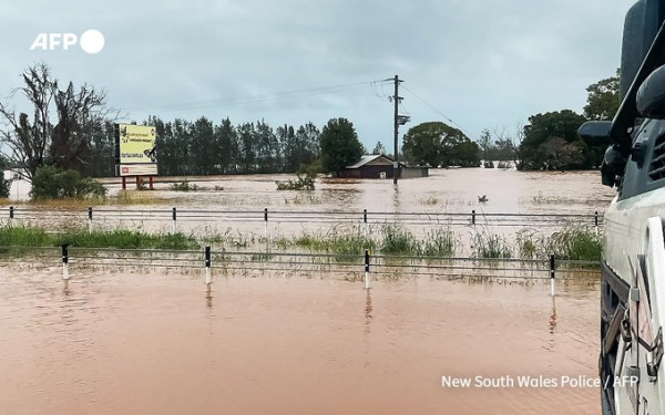 Αυστραλία: Πάνω από 50.000 εγκλωβισμένοι μετά από πλημμύρες - Δύο άνθρωποι νεκροί