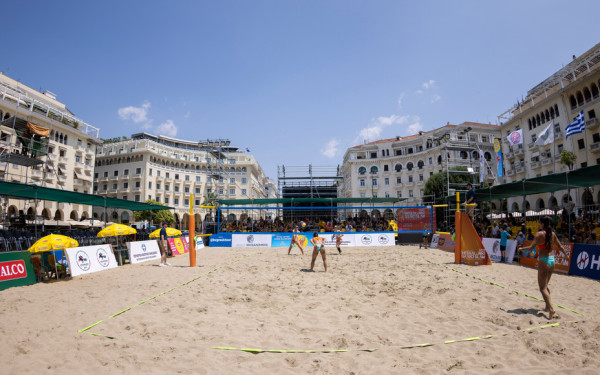Μπιτς βόλεϊ: Δείτε LIVE τους αγώνες του Thessaloniki Grand Slam 2026 στην Πλατεία Αριστοτέλους