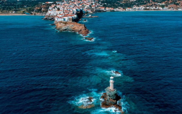 Η Άνδρος στην κορυφή της Ευρώπης: Ο αυθεντικός προορισμός με μοναδικές παραλίες και φυσικό κάλλος