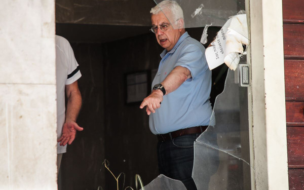 Θεσσαλονίκη: Γκαζάκια στο σπίτι του Σιμόπουλου