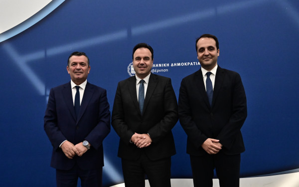 Υπουργείο Ψηφιακής Διακυβέρνησης: Ολοκληρώθηκε η τελετή παράδοσης μεταξύ των υφυπουργών