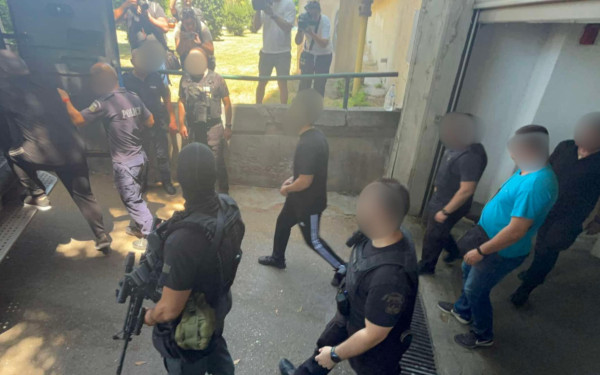 Θεσσαλονίκη: Προφυλακιστέοι οι δύο Τούρκοι που συνελήφθησαν στην Βουλγαρία για τους πυροβολισμούς κατα πρακτόρων της ΕΥΠ