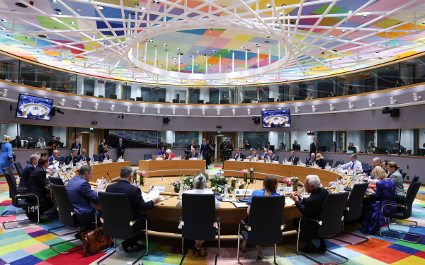 Στην «καταστροφική ανθρωπιστική κατάσταση στη Γάζα» αναφέρονται τα συμπεράσματα του Ευρωπαϊκού Συμβουλίου για τη Μέση Ανατολή