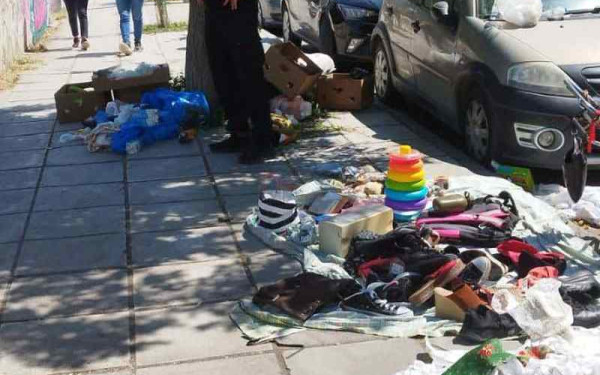 Θεσσαλονίκη: «Σάρωσαν» λαϊκές αγορές και Νέα Παραλία οι αστυνομικοί - Πάνω από 2.700 κατασχέσεις προϊόντων και τέσσερις συλλήψεις