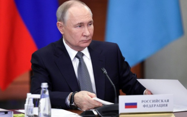 «Ολόκληρη η Ουκρανία είναι θεωρητικά δική μας», δήλωσε ο Πούτιν