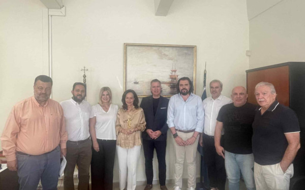 Θεσσαλονίκη: Συνάντηση του πρύτανη του ΔΙΠΑΕ με την Άννα Διαμαντοπούλου