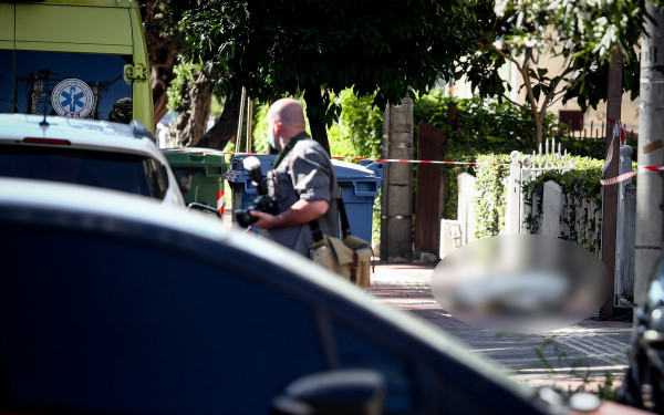 Δολοφονία με άρωμα… Greek Mafia στην Αγία Παρασκευή: Πρωτοπαλίκαρο του «Σαμπρέλα» ο νεκρός – Μασκοφόρος ο δράστης (βίντεο)