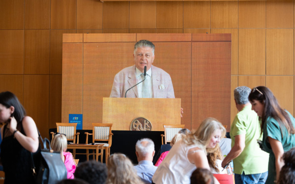 Πλήθος κόσμου στην Ημερίδα για την Παιδεία που διοργάνωσαν η «Μακεδονία της Κυριακής» και το emakedonia.gr
