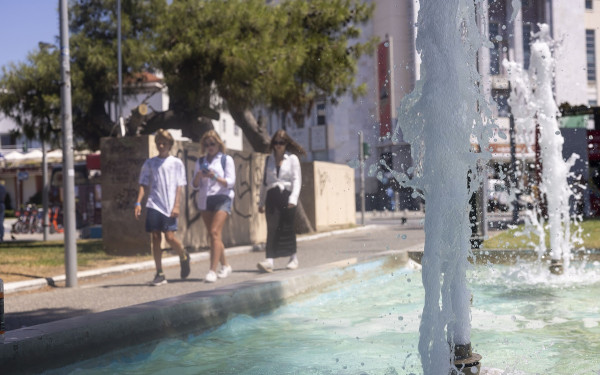 Στους 39 και σήμερα το θερμόμετρο στην Θεσσαλονίκη - Πού ενισχύονται οι βόρειοι άνεμοι