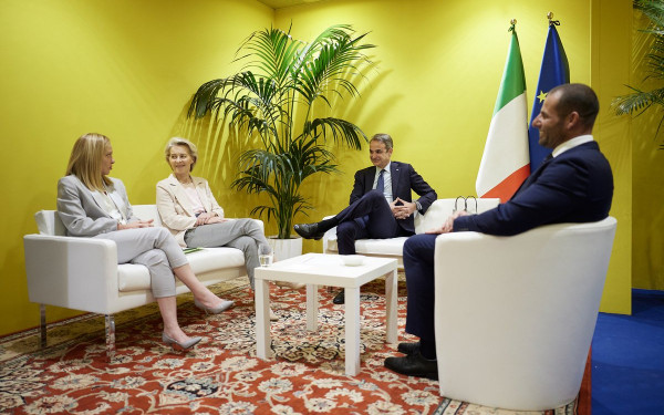Ιταλία: Συνάντηση Μητσοτάκη με φον ντερ Λάιεν, Μελόνι και Αμπέλα - Συμφώνησαν για νέα αποστολή στη Λιβύη