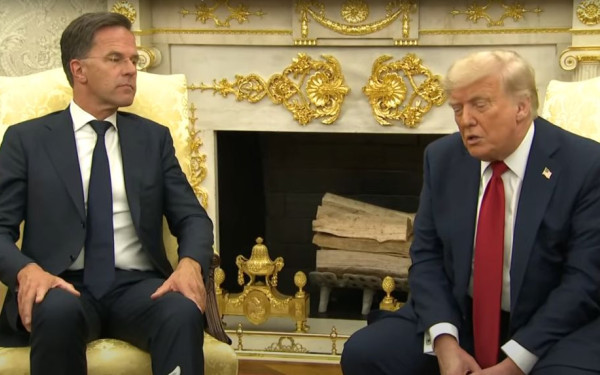 Τραμπ για Ιράν: «Αν δεν τηρηθεί η εκεχειρία, θα ξεκινήσει το πιστολίδι» - Σκληρή κριτική στο ΝΑΤΟ για τη στάση του (βίντεο)