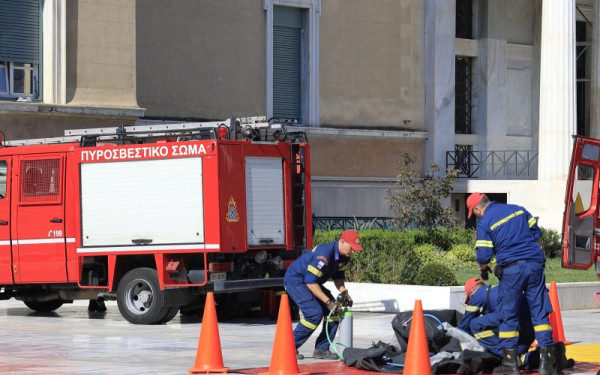 Λήξη συναγερμού στη Βουλή: Από τη Ρωσία ο ύποπτος φάκελος με παραλήπτη τον Κυριάκο Μητσοτάκη