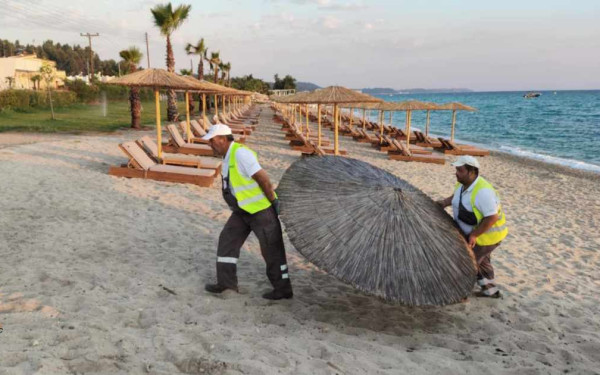 «Νόμος και τάξη» στις παραλίες - Σαρωτικοί έλεγχοι στη Χαλκιδική που έχει την πρωτιά σε καταγγελίες