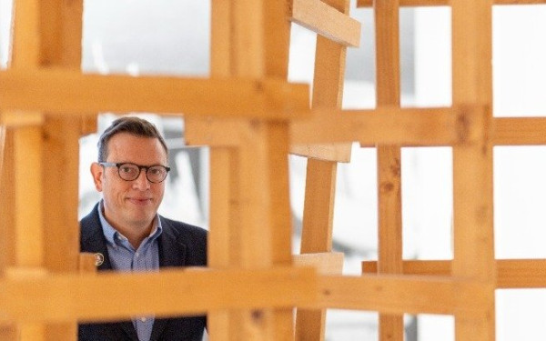 Χαρτί και πέτρα αντί ψηφιακών αρχείων για να διατηρηθεί η πληροφορία για τα ραδιενεργά απόβλητα