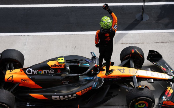 Φόρμουλα 1: Νέος θρίαμβος για την McLaren και τον Νόρις