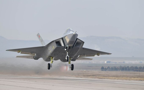 Προκλητικό μπαράζ παραβιάσεων από την Τουρκία πάνω από το Αιγαίο