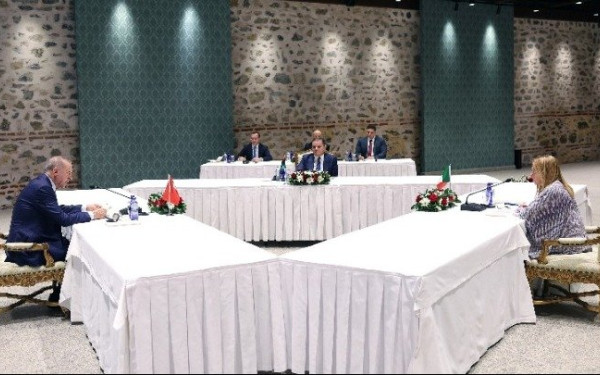 Τουρκία: Τριμερής Ερντογάν, Μελόνι και Ντμπεϊμπά για το μεταναστευτικό