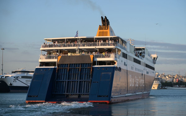 Ανακοινώθηκαν οι εκπτώσεις σε ακτοπλοϊκά και αεροπορικά εισιτήρια για αναπληρωτές εκπαιδευτικούς για όλο το σχολικό έτος