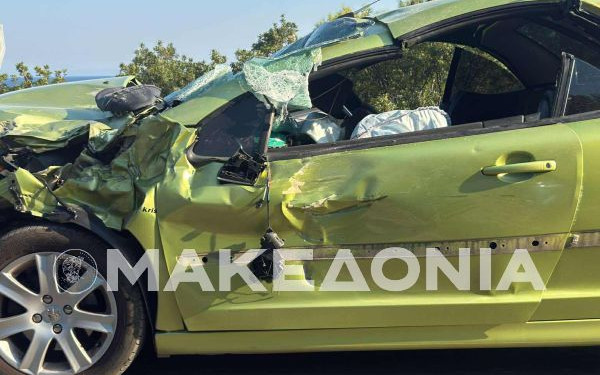 Χαλκιδική: Τροχαίο ατύχημα με 3 αυτοκίνητα και 1 μοτοσικλέτα - Τραυματίστηκε ο αναβάτης