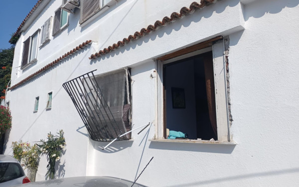 Θεσσαλονίκη: Έκρηξη φιάλης υγραερίου στην Ασπροβάλτα - 5 τραυματίες από θραύσματα, ο ένας σοβαρά με εγκαύματα