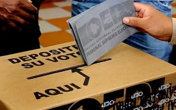 Βολιβία: Την άνοδο της κεντροδεξιάς προβλέπουν δημοσκοπήσεις στις προεδρικές εκλογές