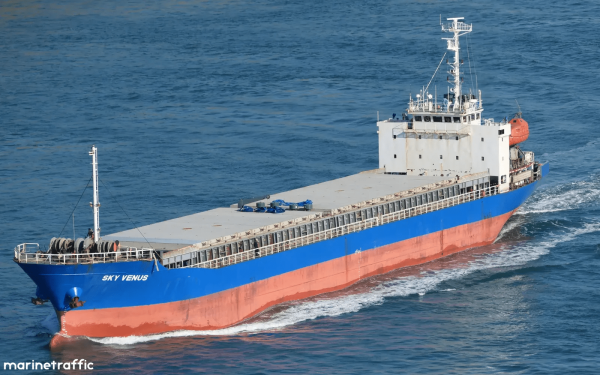 Ημιβύθιση φορτηγού πλοίου στη Σητεία - Είχε προσαράξει σε ύφαλο από τα τέλη Ιουλίου