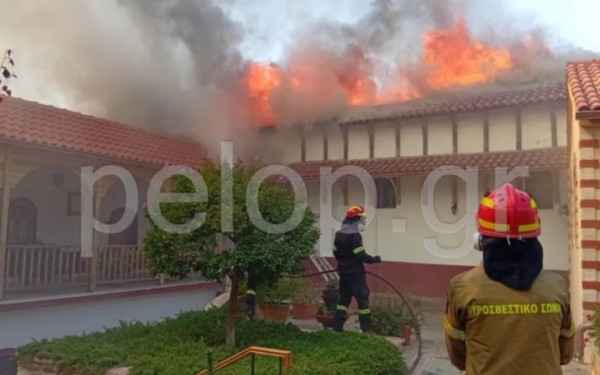 Φωτιά στην Αχαΐα: Καίγεται το μοναστήρι του Αγίου Νικολάου στην Πάτρα (βίντεο)