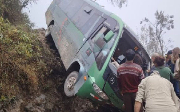Περού: Τουλάχιστον 13 νεκροί σε δύο τροχαία με λεωφορεία